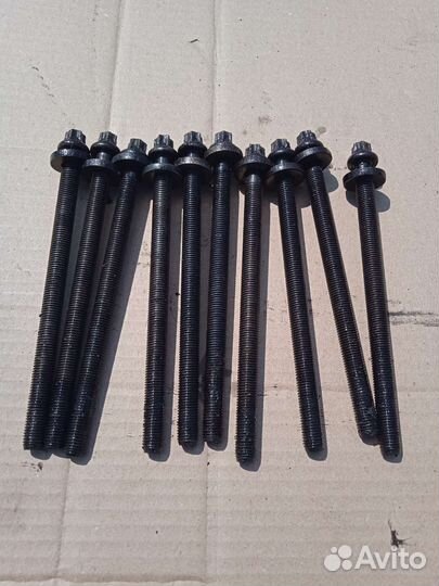 Болт гбц Opel Vectra b Опель вектра б 1.6 16XEL