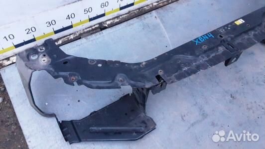 Передняя панель крепления облицовки (телевизор) land rover freelander 2 (XBN04G201)