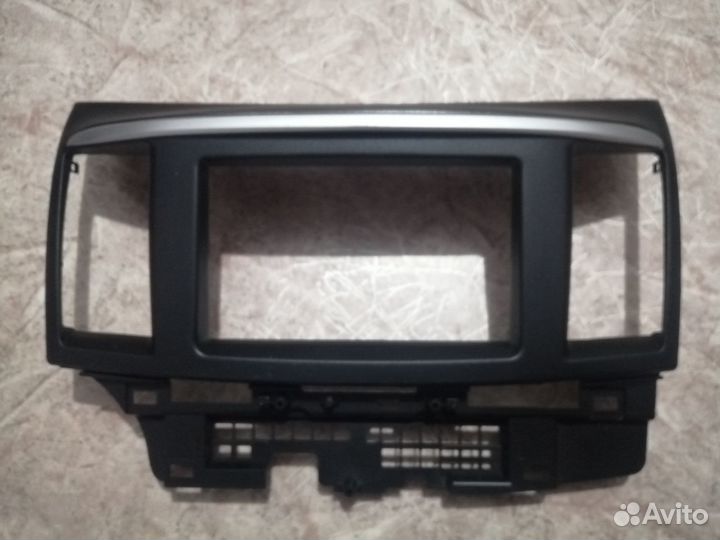 2дин лансер10