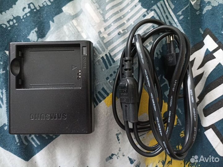 Компактный фотоаппарат samsung