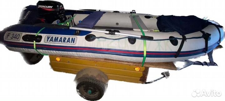 Надувная лодка с мотором