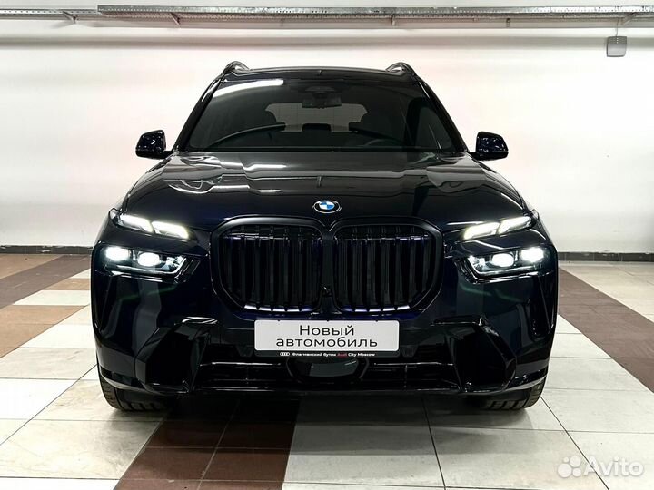 BMW X7 3.0 AT, 2024