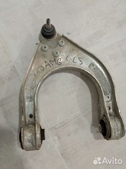 Рычаг передний верхний правый Mercedes-Benz W211