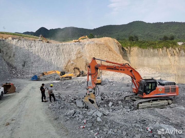 Гусеничный экскаватор Lonking CDM6490, 2023