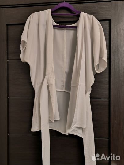 Блузка женская белая