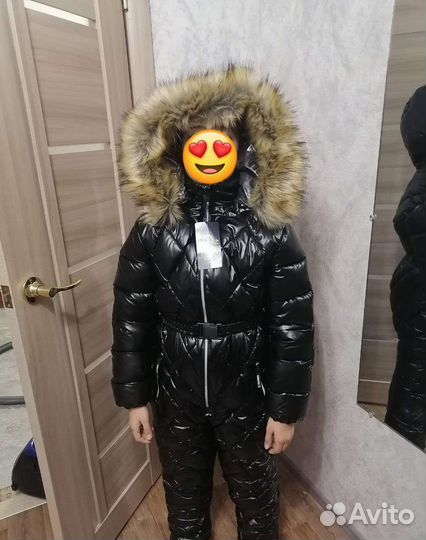 Зимний комбинезон для девочки