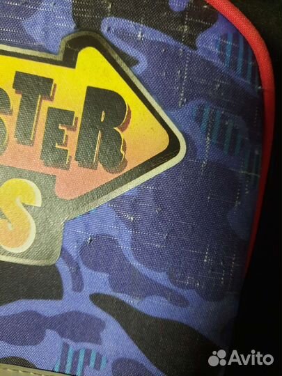 Школьный рюкзак