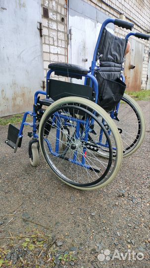 Коляска инвалидная
