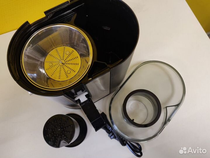 Соковыжималка polaris PEA 0620A