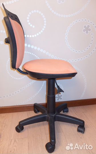 Кресло детское Nowy Styl Ministyle