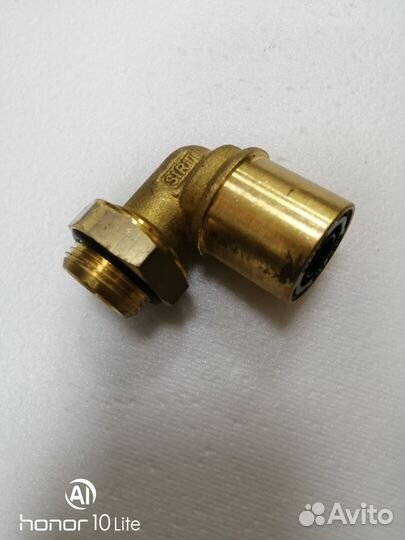 Фитинг угловой (латунь) 15*М22*1,5 sirit