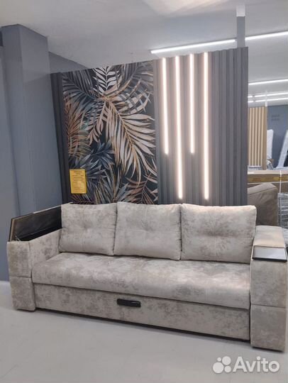 Диван с ящиком