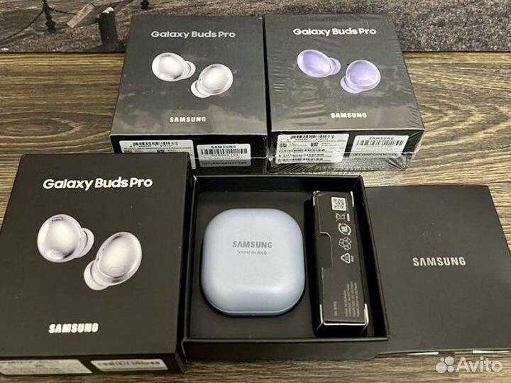 Беспроводные наушники Samsung galaxy buds PRO