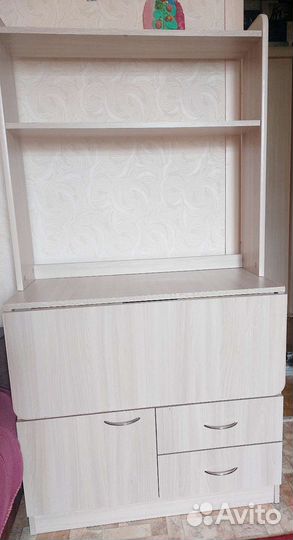 Детский письменный стол бу