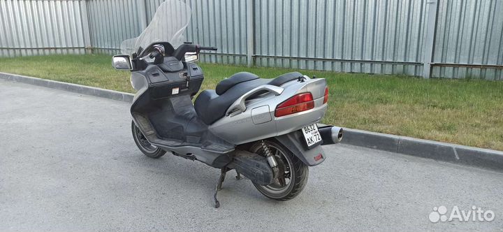 Suzuki Skywave 650 2004