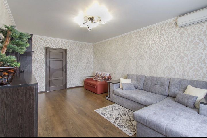 2-к. квартира, 75 м², 10/10 эт.