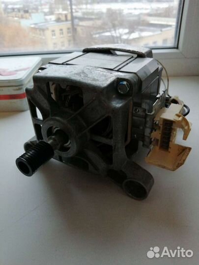 Двигататель стиральной машины
