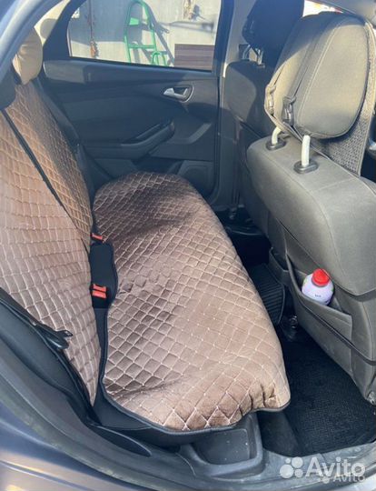 Автомобильные чехлы универсальные