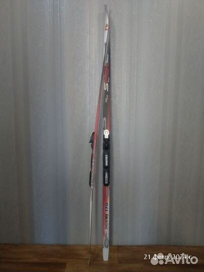 Беговые лыжи