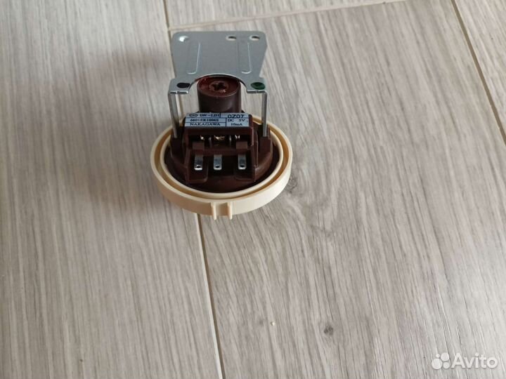 Датчик уровня воды (прессостат) Lg Лж