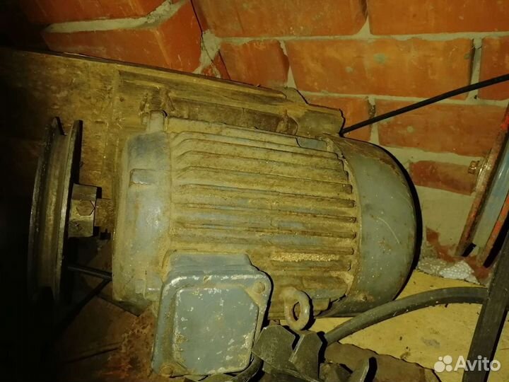 Моторы разные кВт, пила циркулярка