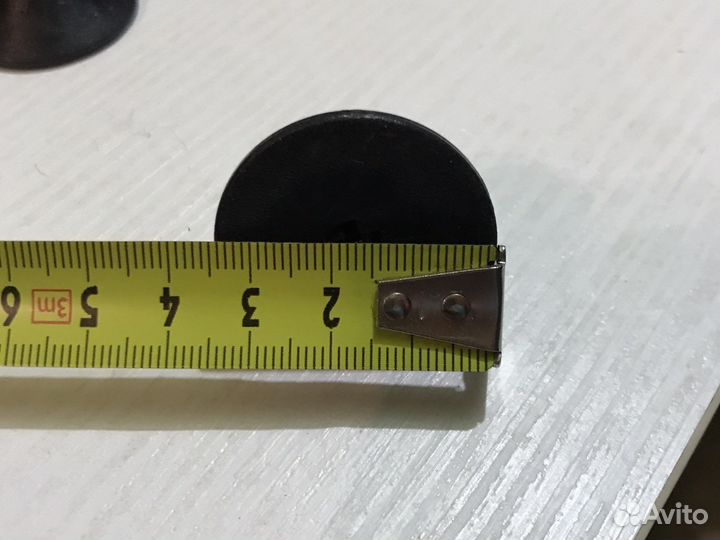 Опора мебельная регулируемая