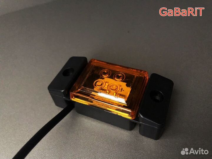 Габаритные огни 12-24v для грузовиков и прицепов