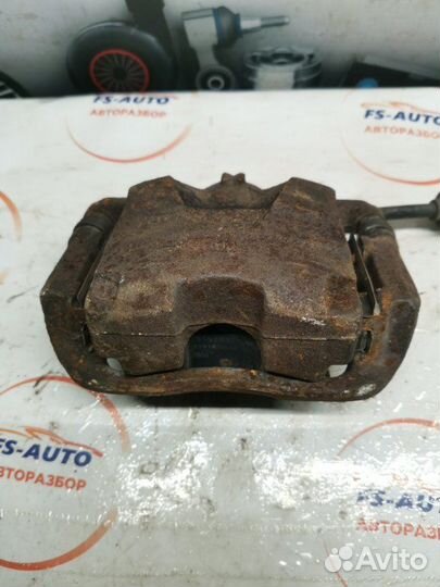 Суппорт тормозной передний левый Opel Mokka 1.6