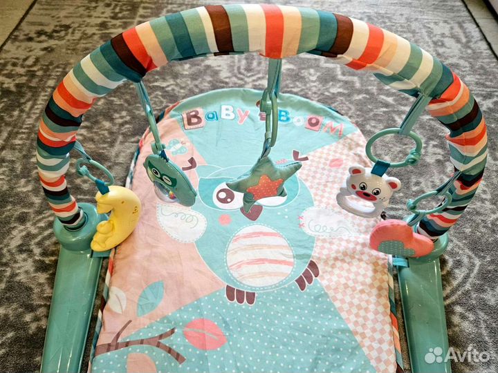 Развивающий коврик с пианино