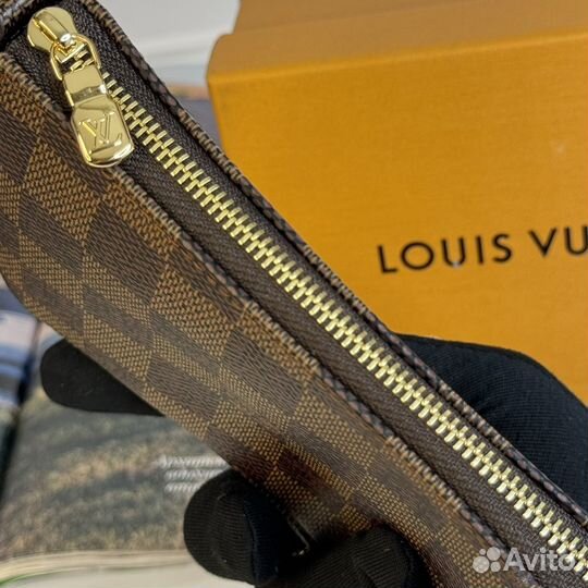 Сумка Louis Vuitton Mini Pochette Accessories