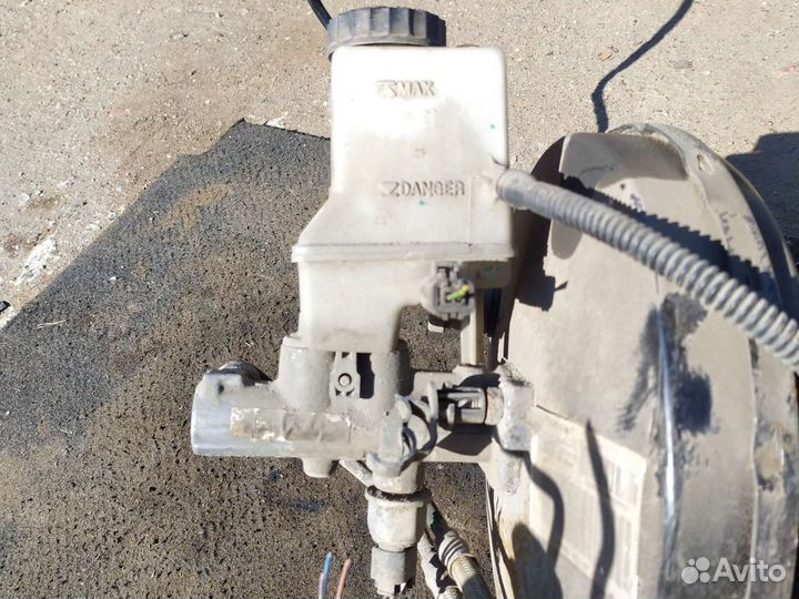 Вакуумный усилитель тормозов citroen c5