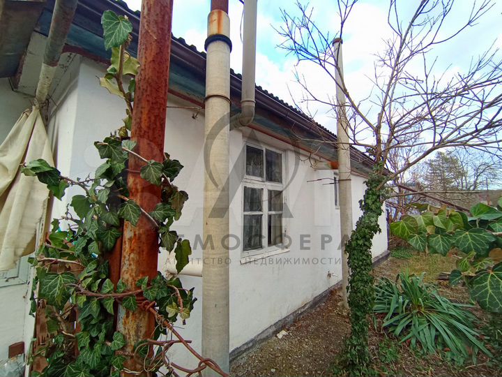 4-к. квартира, 70,8 м², 1/1 эт.