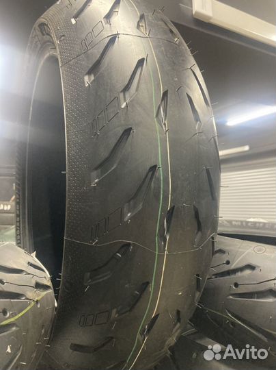 Мотошина суперспорт Michelin Power 5 190/55 ZR17