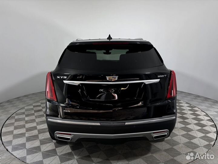 Cadillac XT5 2.0 AT, 2022