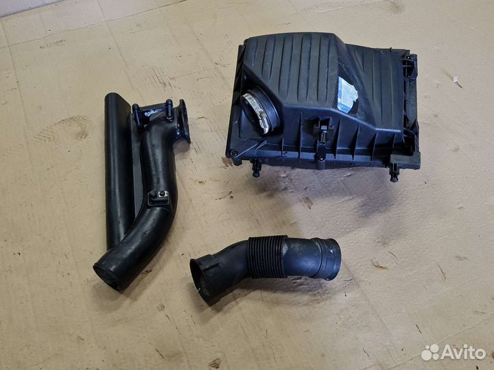 Корпус воздушного фильтра Opel Corsa C 2000-2006