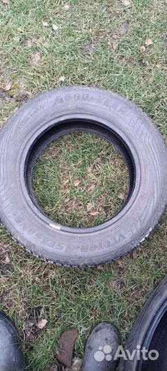 Goodyear Vector 4Seasons 195/65 R15