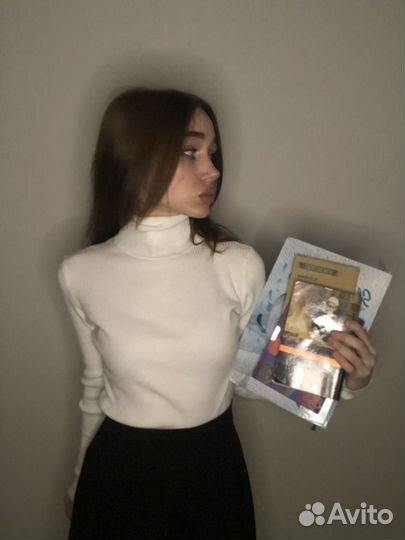 Новая водолазка белая женский