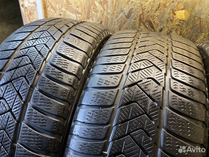 Pirelli Winter Sottozero 3 245/40 R19 и 275/35 R19 100V