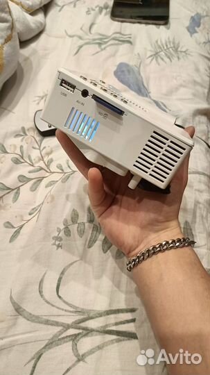 Мини проектор