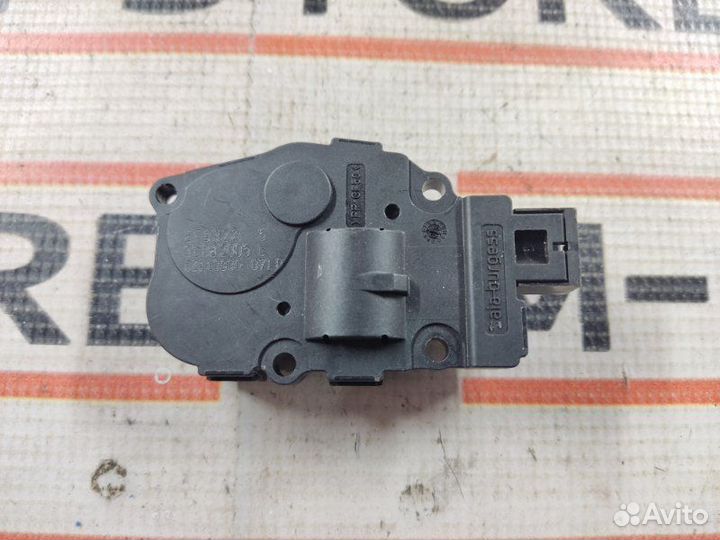 Привод заслонки отопителя Bmw 3-Series E90 N52B25A