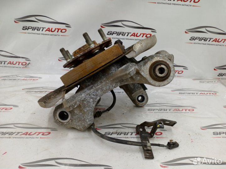 Кулак поворотный задний правый Kia Quoris 1