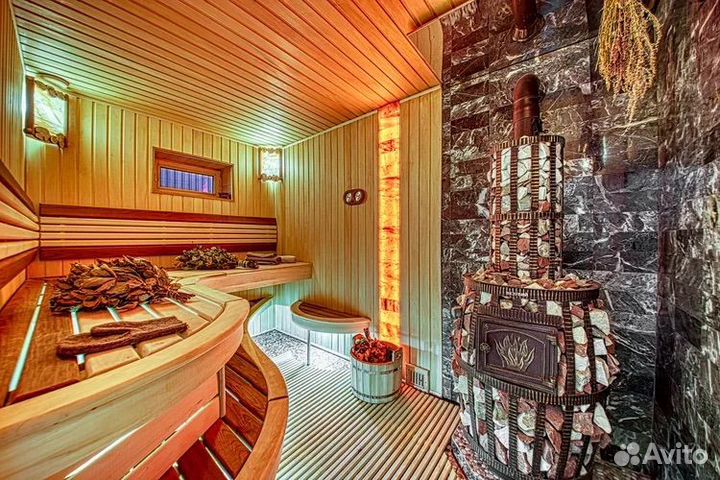 Семейная баня на дровах и дубовые веники