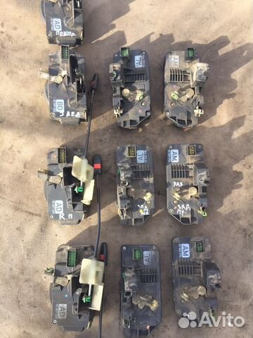 Замок двери на Опель Вектра Б