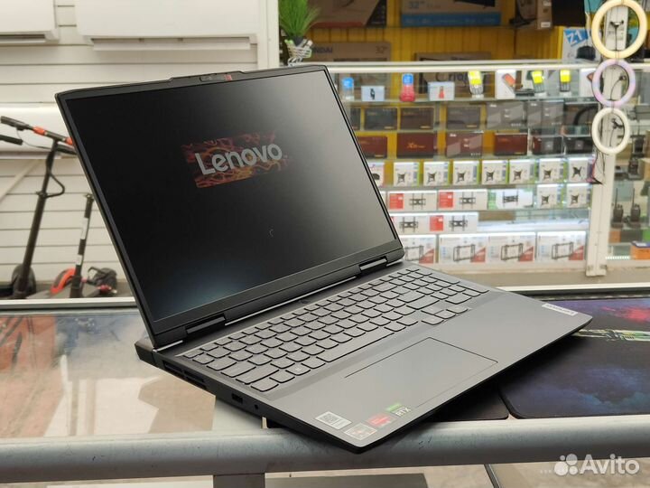 Новый игровой ноутбук Lenovo 16