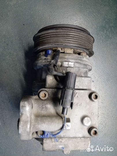 Компрессор кондиционера KIA Carnival K5