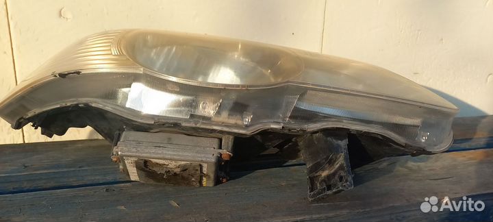Фара Honda odyssey RA6,RA7,RA8,RA9