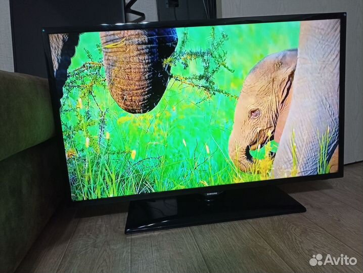 Телевизор Samsung 39 дюймов 99 см SMART TV full HD