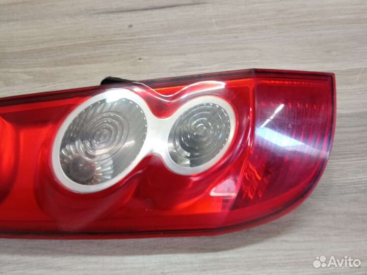 Фонарь задний левый ford fiesta mk5 рест