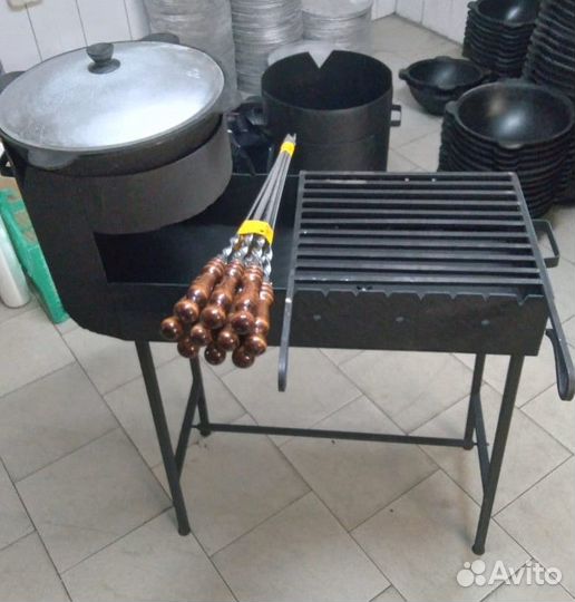 Мангал с подказанником