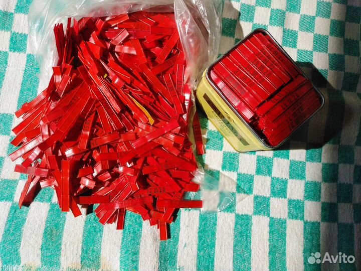 Гибкие пломбы клипсы